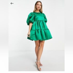 Women Satin Kelly Green Dress - Size 4